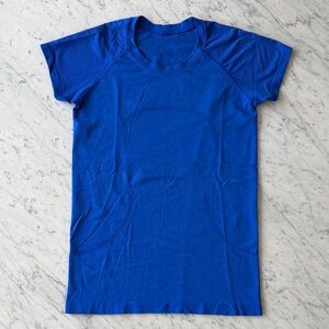 lululemon Swiftly Tech Blue Short Sleeve Tee - Size 8